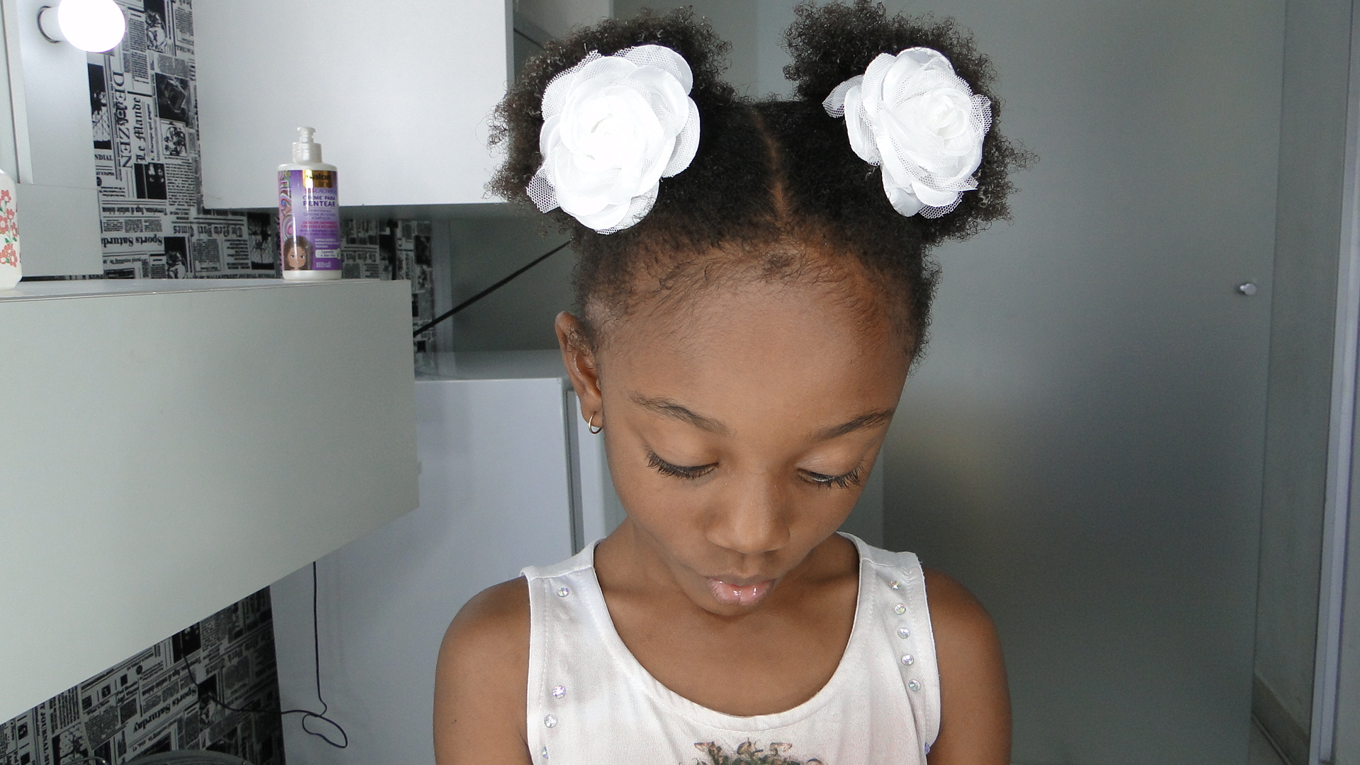 Penteado Infantil 2024: Preso, Semi Preso e Tranças (Fotos)