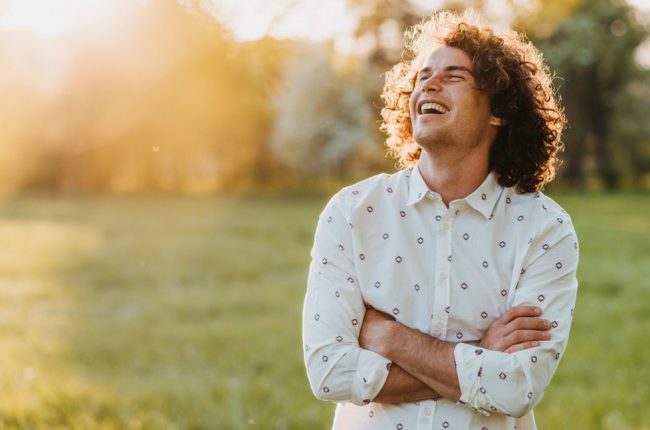 cabelo-ondulado-masculino