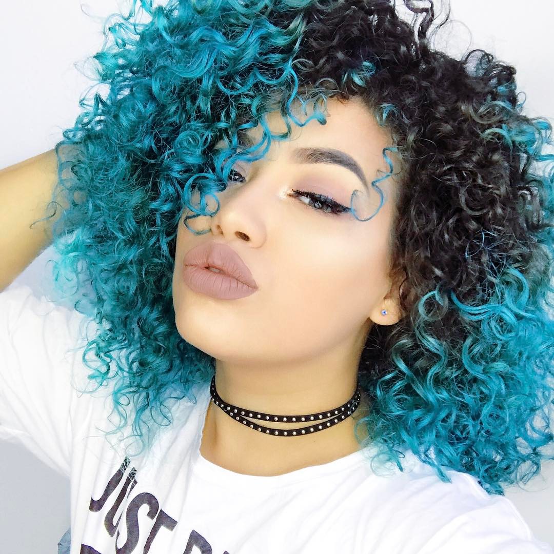 cabelo azul sereia 1 - Dúvidas sobre cabelos coloridos? Respondemos à todas elas para você!