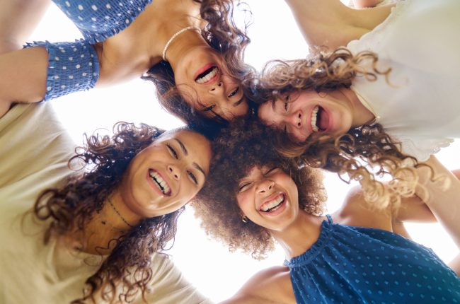 3 principais diferenças entre cabelo cacheado e cabelo crespo