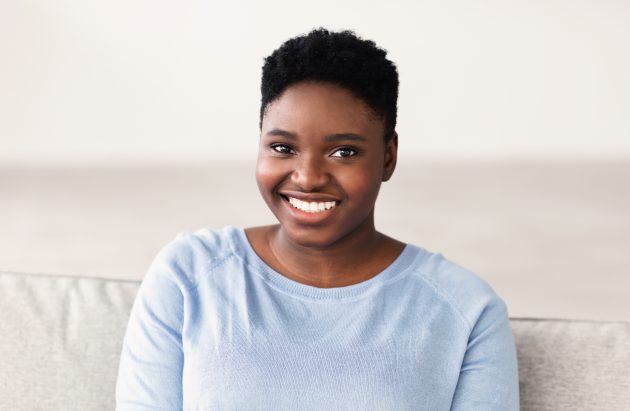 Foto 02 630x411 - Buzz cuts com fade em cabelos crespos e cacheados: estilo e manutenção